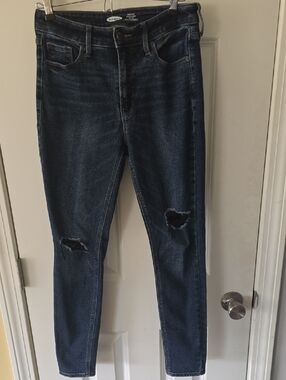 Old Navy Rockstar Super Skinny High Rise Distressed Women’s Jeans- Size 4